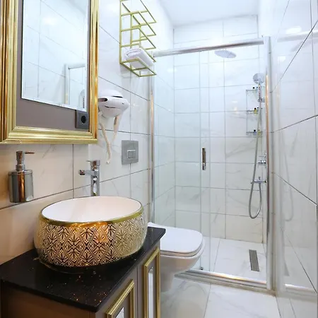 Hotel Santa Rio Taxim 4*