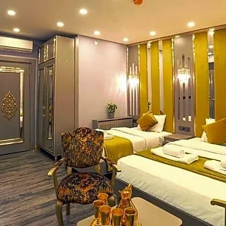 Hotel Santa Rio Taxim 4*